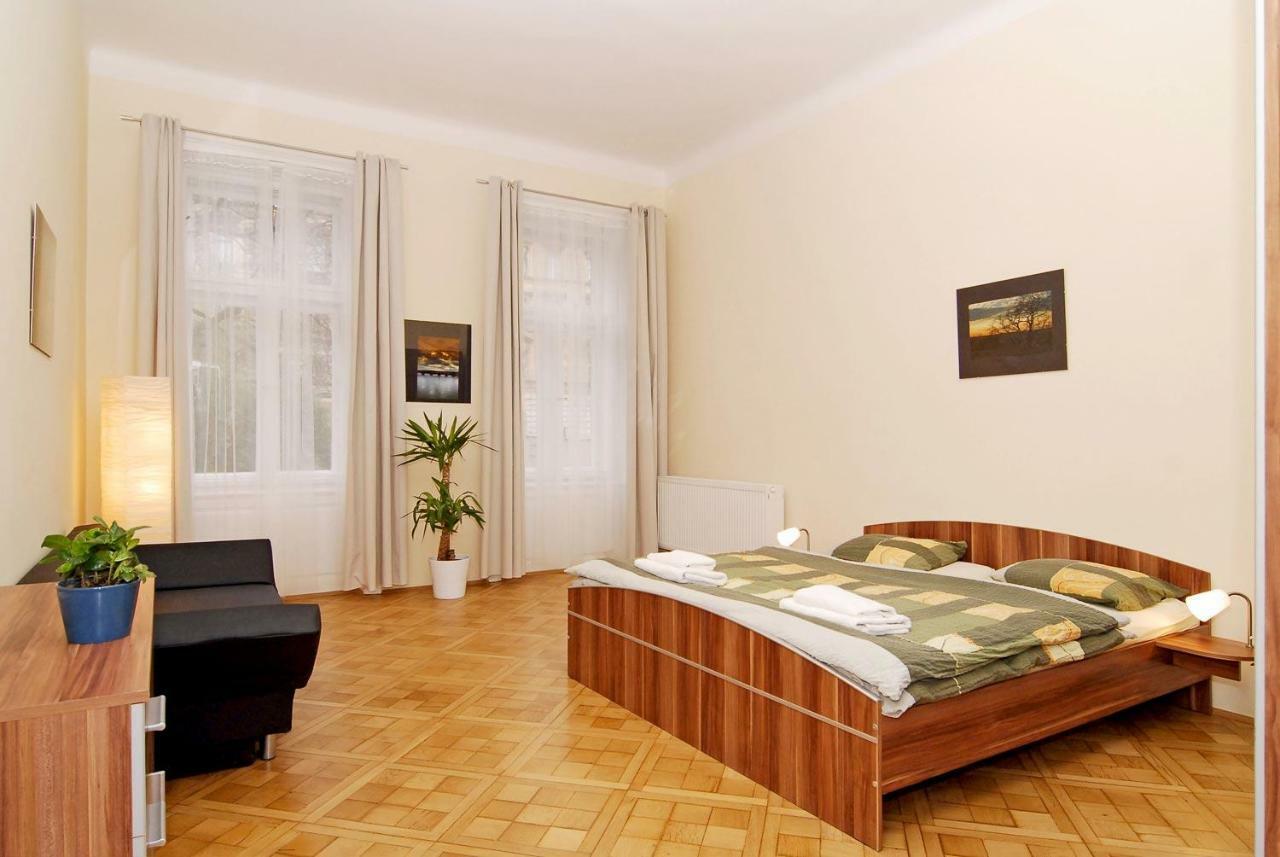 Residence Kostnické Square Praga Exterior foto